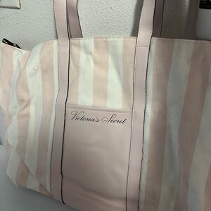 Brand new never used weekend bag